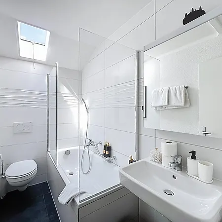 Riviera House Montreux, Un Lieu Magique ! Willa