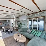 Villa Riviera House Montreux, Un Lieu Magique ! *