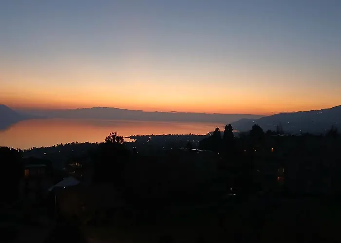 Riviera House Montreux, Un Lieu Magique ! Villa *